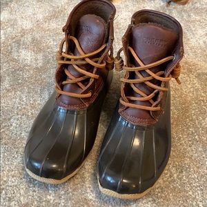 sperry duck boots size 6.5